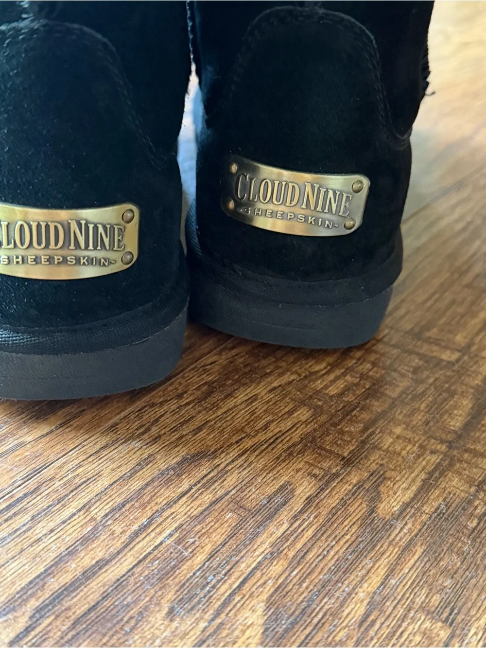 Women's Black Plush Winter Boots - Cozy Fleece Lined